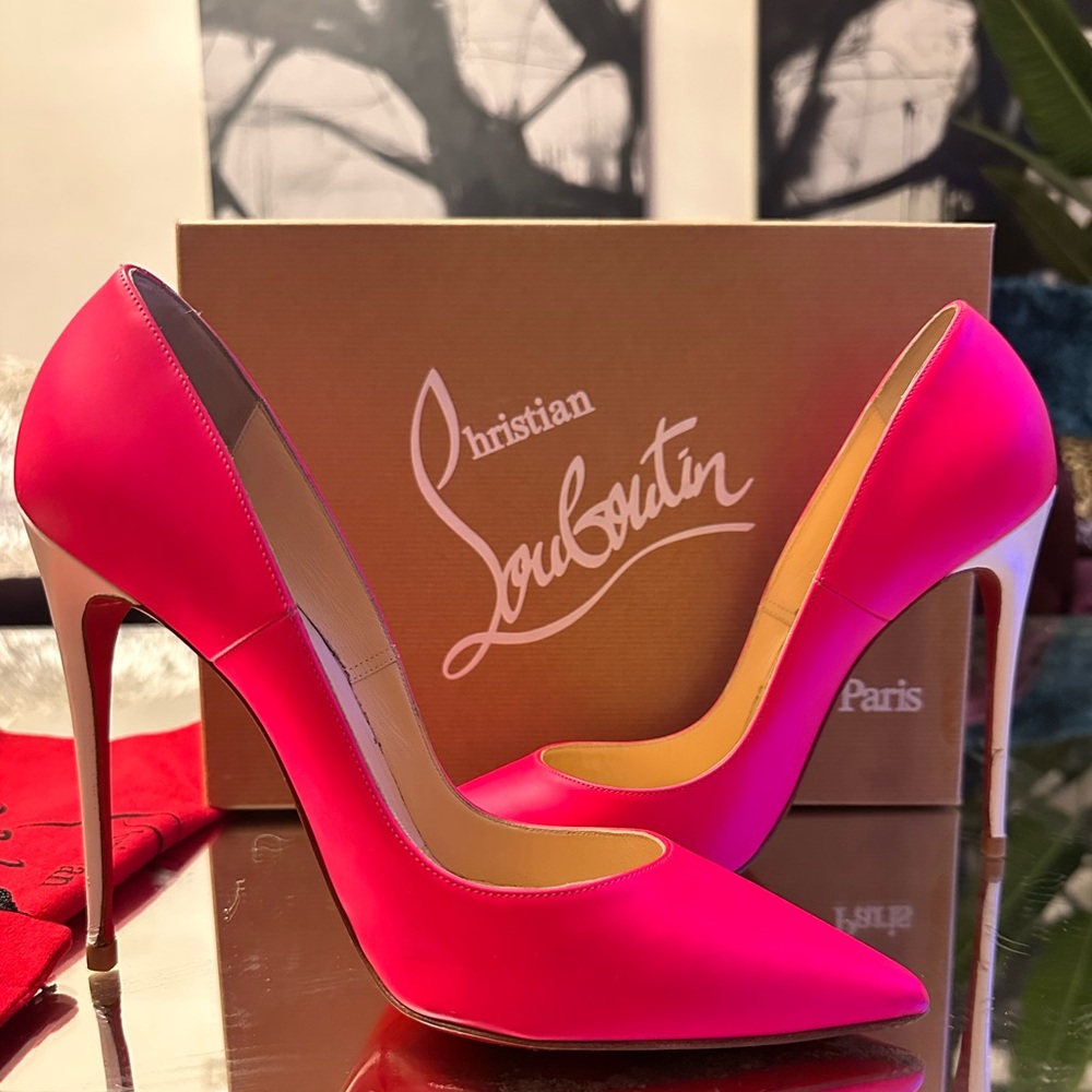 Christian Louboutin So Kate 120 Fluo Mat/Jazz Calf Heel Fushia/White EU 39.5